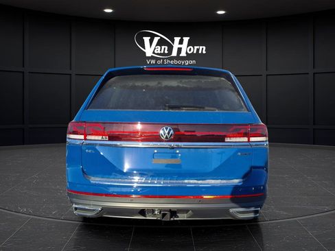 New 2026 Volkswagen Atlas SEL image 4