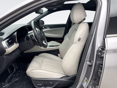Used 2023 Genesis G70 2.0T w/ Sport Prestige Package AWD/4WD image 11