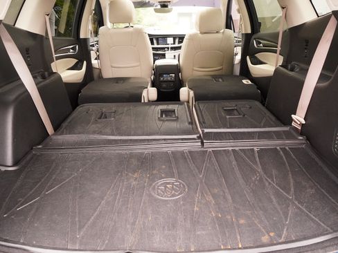 Used 2024 Buick Enclave Premium w/ Experience Buick Package FWD image 28