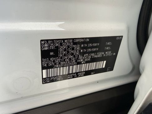 Certified 2025 Toyota RAV4 XSE image 37