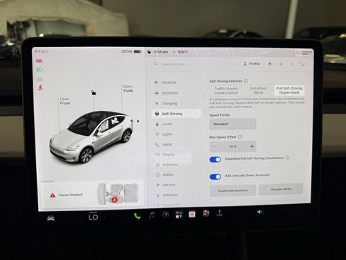 Used 2021 Tesla Model Y Long Range AWD/4WD image 16