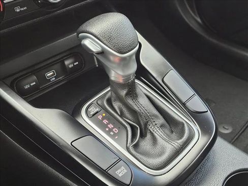 Used 2020 Kia Soul LX image 29