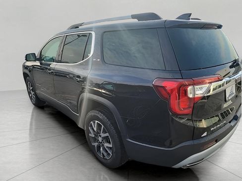 Used 2023 GMC Acadia SLE w/ Driver Convenience Package image 4
