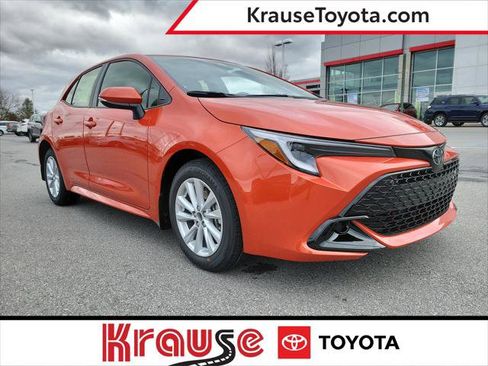 Certified 2023 Toyota Corolla SE w/ SE Premium Package image 1