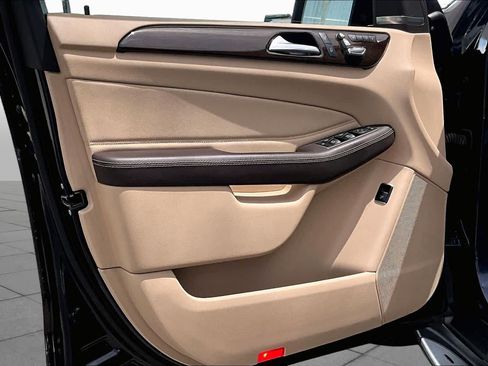 Certified 2017 Mercedes-Benz GLE 350 image 22
