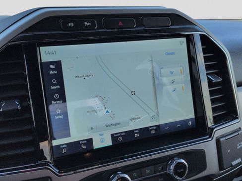 Certified 2022 Ford F250 Lariat w/ Black Appearance Package image 34