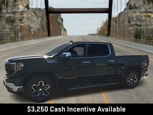 New 2026 GMC Sierra 1500 SLT AWD/4WD image 4