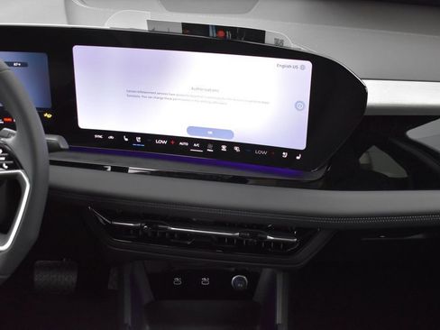 New 2027 Audi Q6 e-tron Premium Plus AWD/4WD image 14