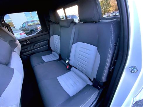 Used 2024 Toyota Tacoma TRD Sport w/ TRD Sport Upgrade Package image 21