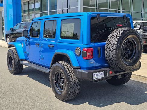 Used 2021 Jeep Wrangler Unlimited Sahara AWD/4WD image 3