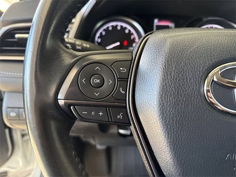 Used 2023 Toyota Camry SE image 21