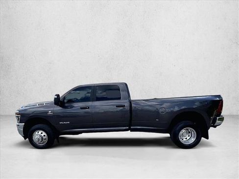 Used 2026 RAM 3500 Big Horn AWD/4WD image 6