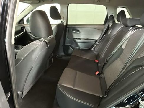 Used 2023 Nissan Rogue SV AWD/4WD image 27
