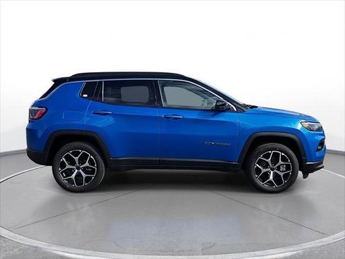 New 2026 Jeep Compass Limited w/ Sun, Sound & Navigation Group image 9