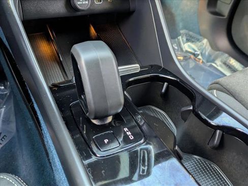 Used 2023 Volvo XC40 Recharge Plus w/ Protection Package Premier image 12