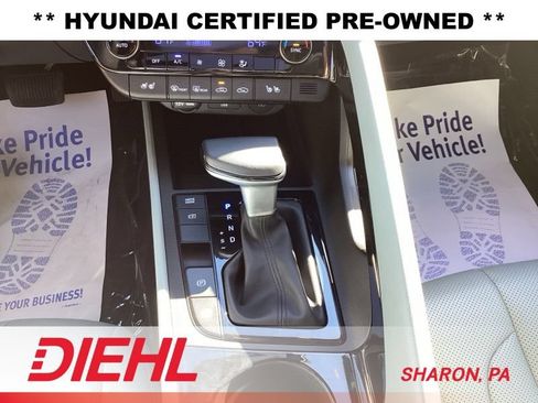 Certified 2025 Hyundai Elantra Limited FWD image 22