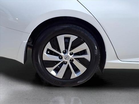 Certified 2025 Nissan Altima 2.5 S image 27