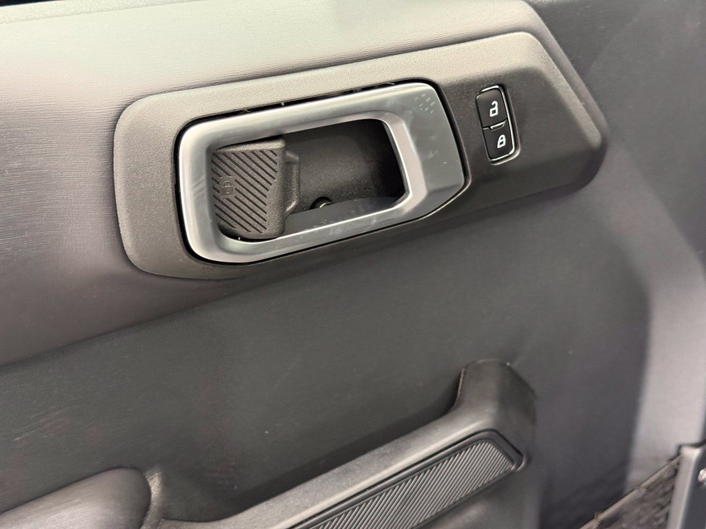 New 2026 Ford Bronco Outer Banks AWD/4WD image 17