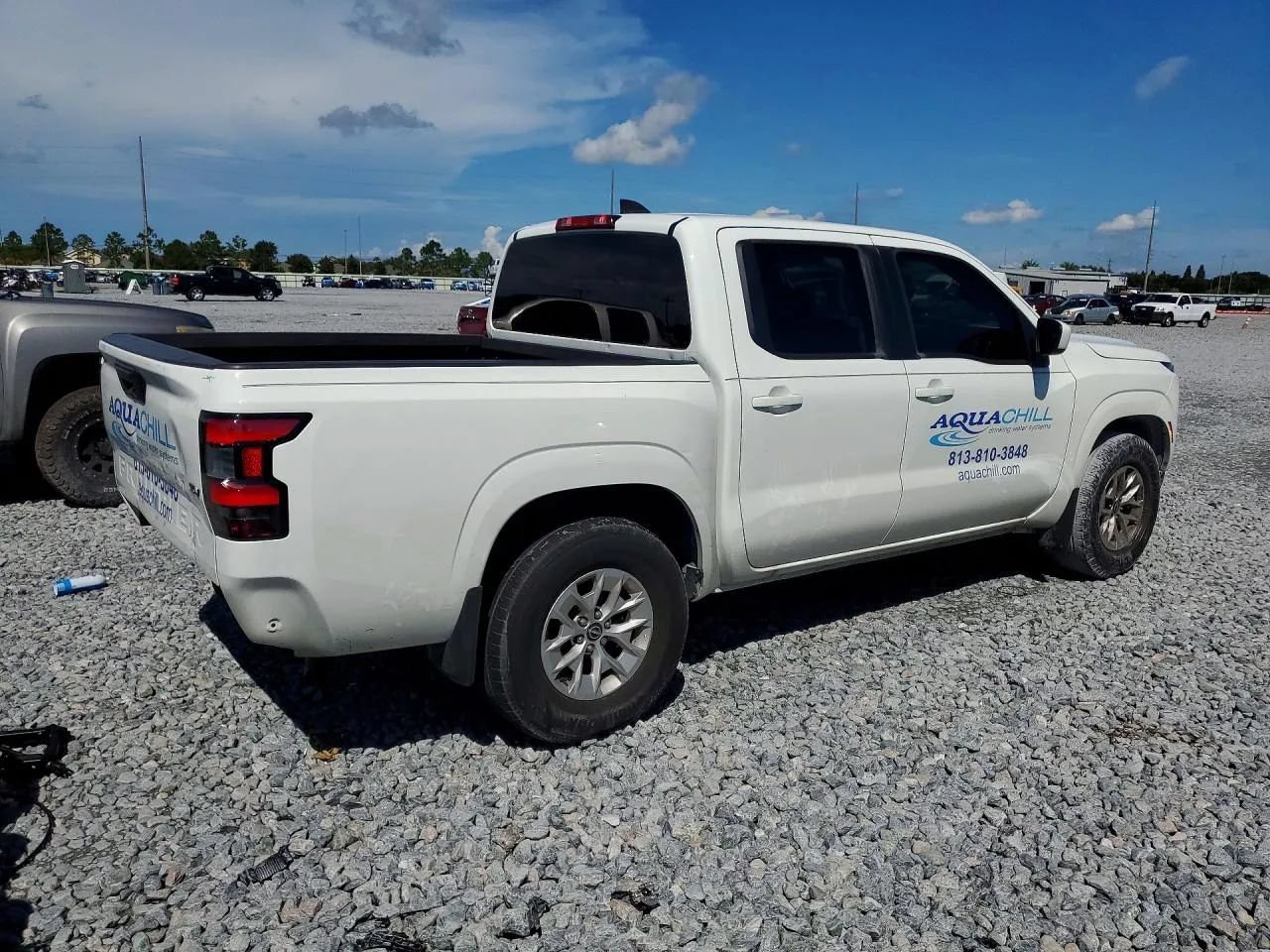Used 2024 Nissan Frontier SV w/ Technology Package RWD image 3