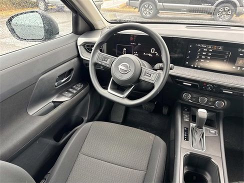 New 2026 Nissan Kicks S image 16