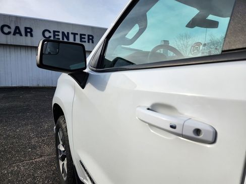 Used 2021 Chevrolet Silverado 1500 RST w/ Z71 Off-Road Package image 36