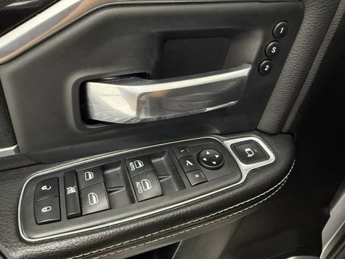 Used 2019 RAM 2500 Laramie w/ Night Edition AWD/4WD image 28