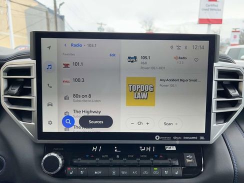 Used 2024 Toyota Tundra Platinum image 32