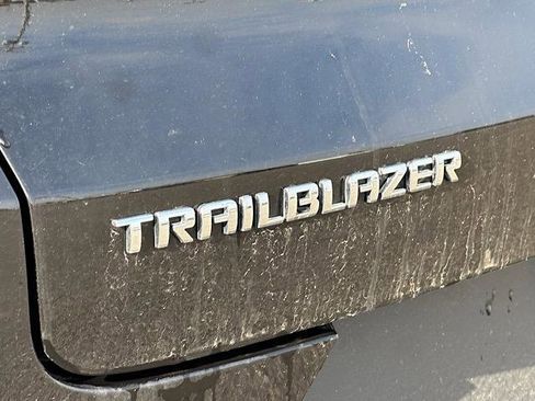 Used 2024 Chevrolet TrailBlazer LT image 33
