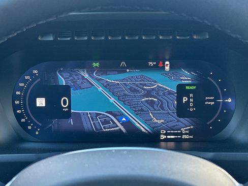 New 2026 Volvo XC90 T8 Plus image 23