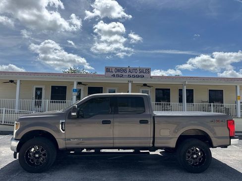 Used 2019 Ford F250 XLT AWD/4WD image 2
