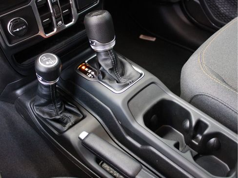 New 2026 Jeep Gladiator Sport image 23