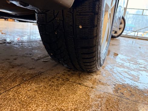 Used 2013 Hyundai Elantra GLS w/ Preferred Pkg image 37