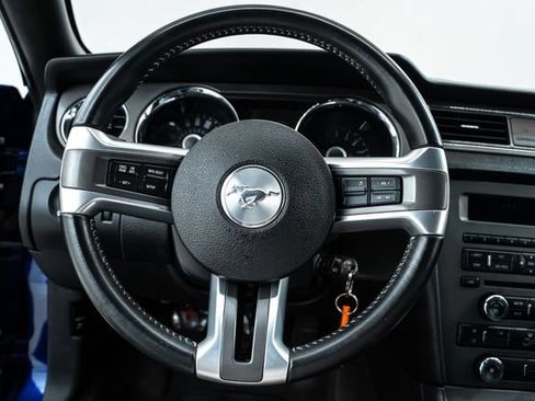 Used 2014 Ford Mustang GT RWD image 23