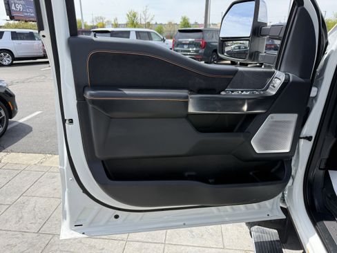 Used 2024 Ford F450 Platinum w/ FX4 Off-Road Package AWD/4WD image 12