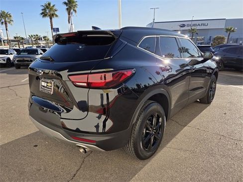 Certified 2024 Chevrolet Blazer LT w/ Convenience Package image 6