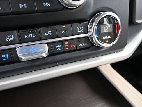 Used 2023 Ford Expedition Max Limited image 26