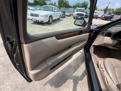 Used 1999 Lexus SC 300 Coupe image 22