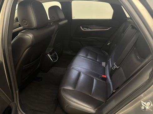 Used 2019 Cadillac XTS Luxury FWD image 10