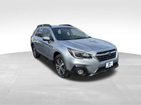 Used 2018 Subaru Outback 3.6R Limited image 8