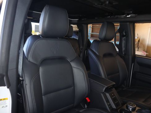 New 2025 Ford Bronco Outer Banks image 39