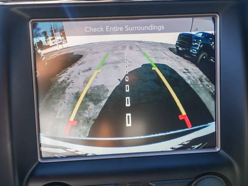 Used 2017 Jeep Grand Cherokee Limited image 19