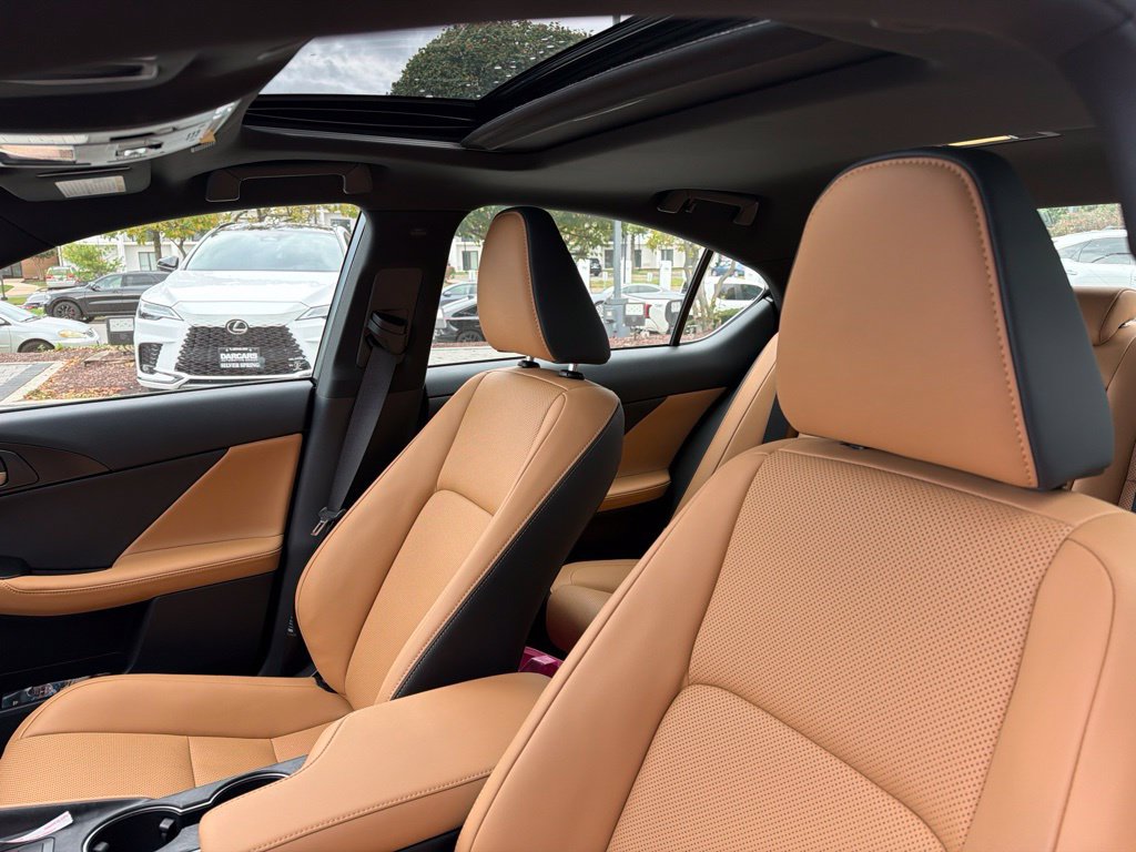 Certified 2026 Lexus IS 350 F Sport AWD/4WD image 20