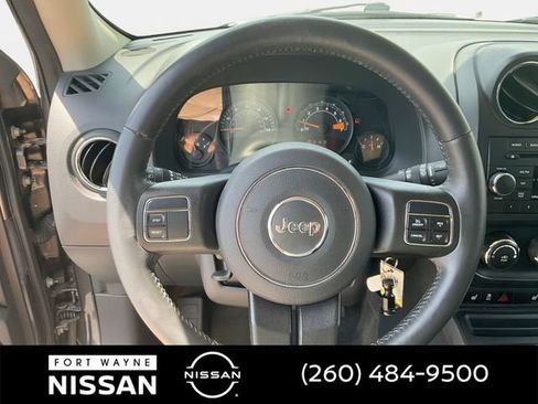 Used 2016 Jeep Patriot High Altitude AWD/4WD image 20