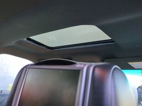 Used 2016 Ford Explorer Sport w/ Equipment Group 401A image 21