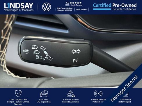 Certified 2022 Volkswagen Taos SE image 23