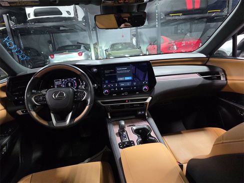 Used 2024 Lexus RX 350 Premium w/ Accessory Package (Z1) image 18