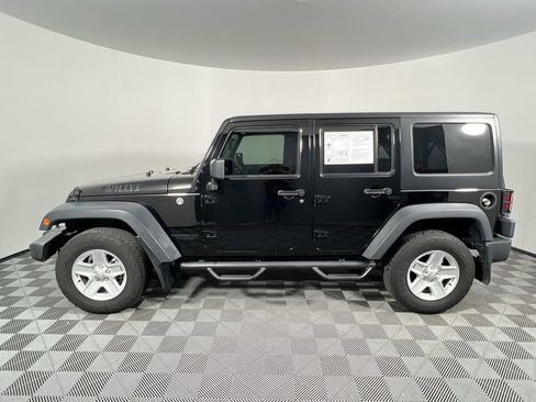Used 2017 Jeep Wrangler Unlimited Sport image 6