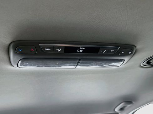 Used 2022 Kia Telluride LX AWD/4WD image 28