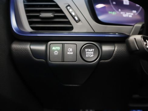 Used 2025 Porsche 911 Carrera T image 28