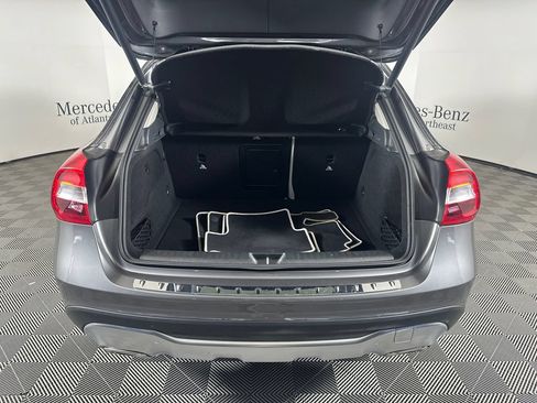 Certified 2020 Mercedes-Benz GLA 250 4MATIC image 18